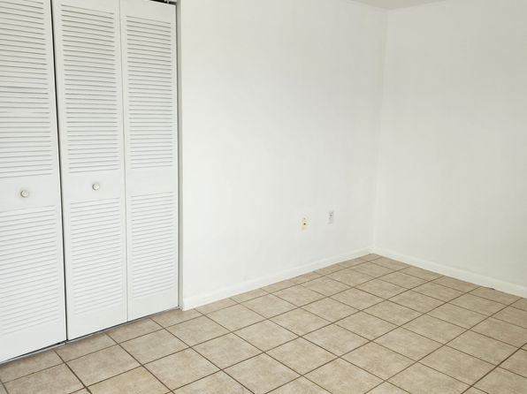 2001 Bay Dr APT 102