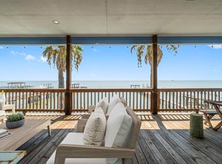 427 2nd St, San Leon, TX 77539