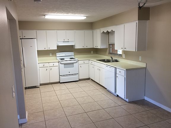 4th image of 5114 Bird Ln