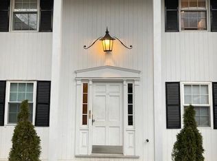 35 Woodway Rd APT A4, Stamford, CT 06907