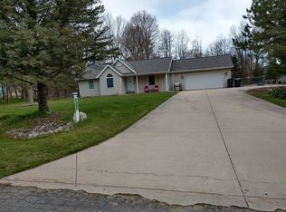 32806 Winther St, Paw Paw, MI