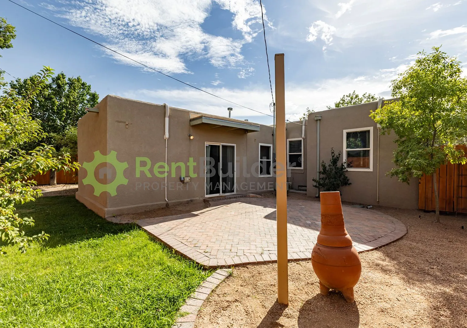 3 bed, 2.0 bath, 1500 sqft, $2,295 — Photo 4
