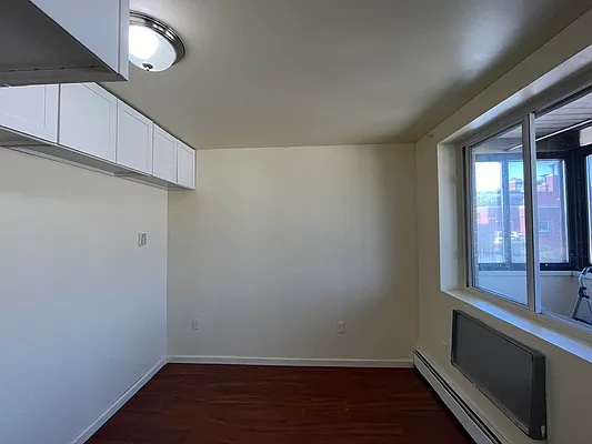 Sold by Homemax Realty Inc. | media 19