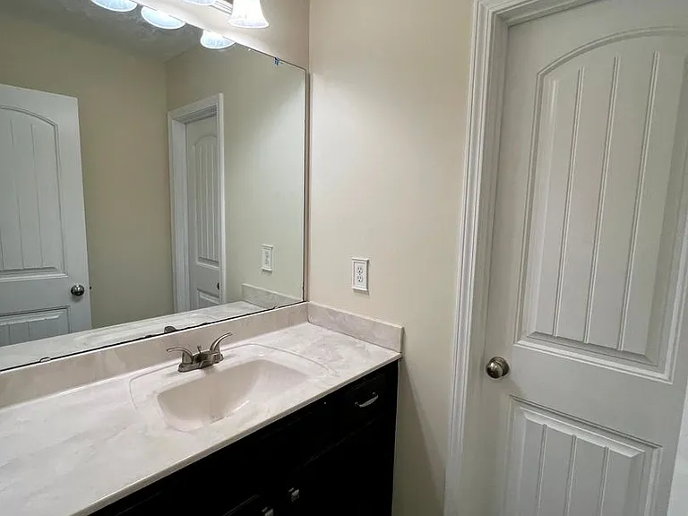 2458 Market Hill Dr — Photo 21