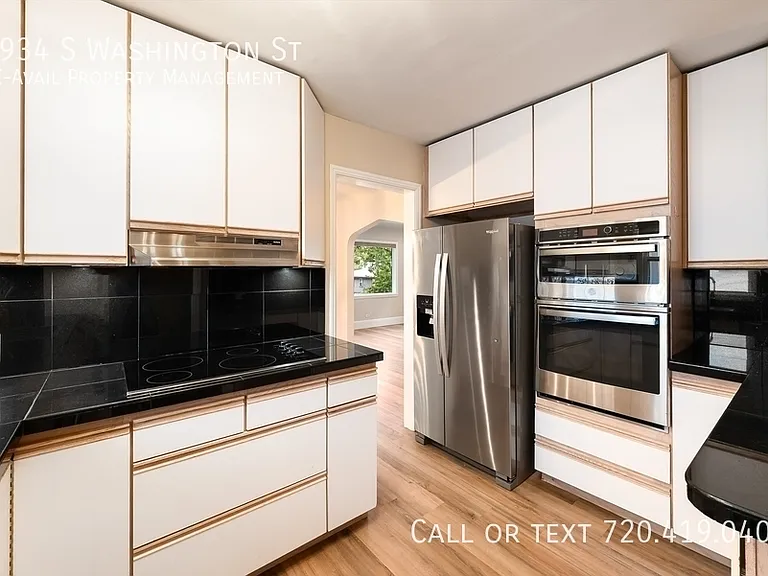 1934 S Washington St — Photo 14