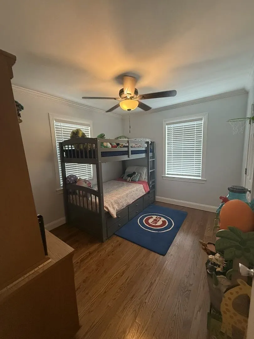 3 bed, 2100 sqft, $3,500 — Photo 3