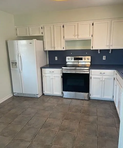 6149 Angus Dr — Photo 3