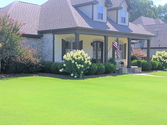3rd image of 138 Courtland Dr