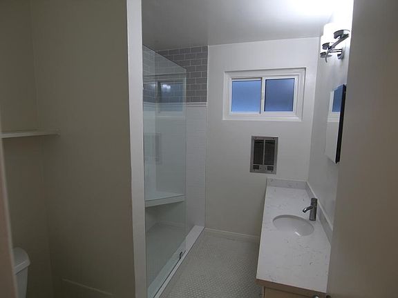 5th image of 8665 Pickford St APT 4