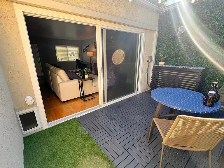 2850 Reynard Way #24 — Photo 7