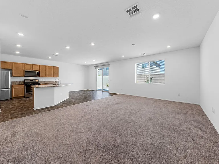 6922 Stone Cactus St — Photo 4