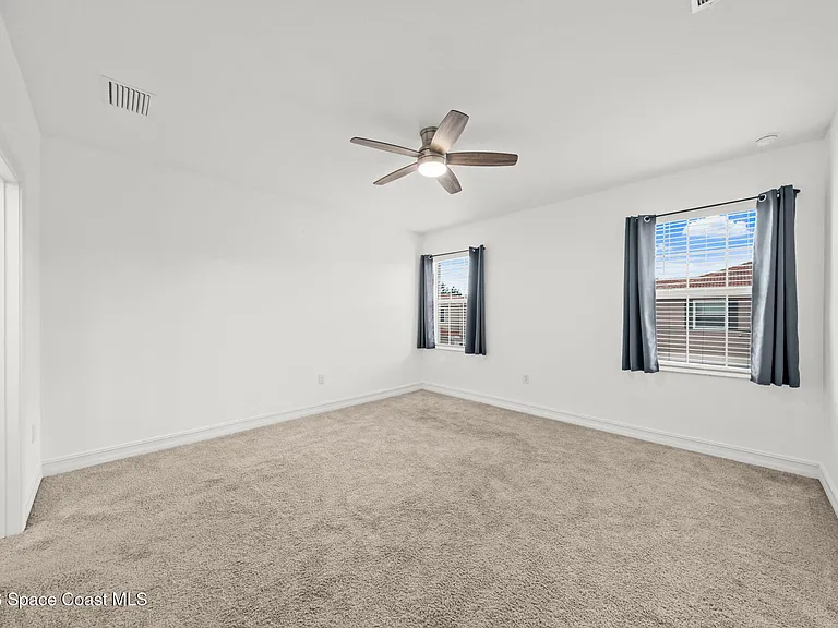1800 Noel Pl #101 — Photo 32