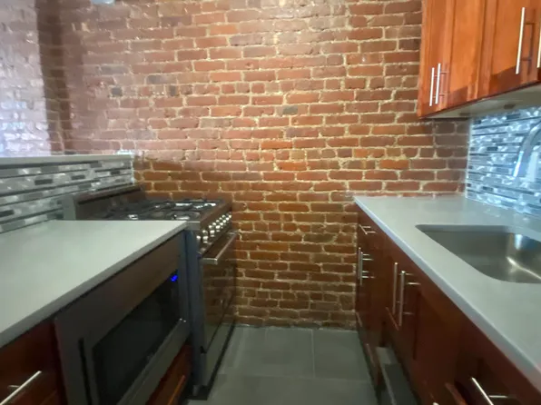 23 West 94th Street image 3 of 9