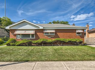 9722 Florence Ave, Schiller Park, IL 60176