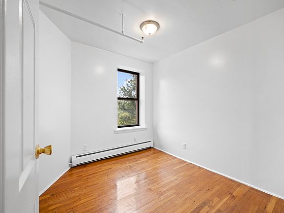 3rd image of 375 Pleasant Ave #5B
