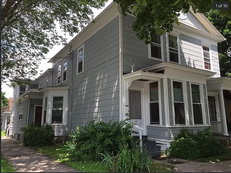 403 N Geneva St — Photo 1
