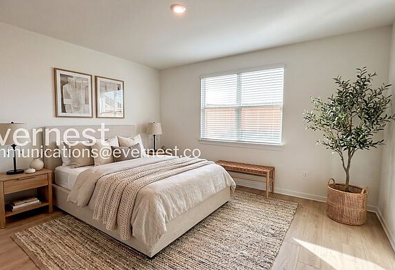 3rd image of 12912 Cattle Rustler Rd