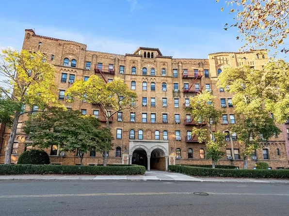 8344 Lefferts Blvd APT 4J, Jamaica, NY 11415