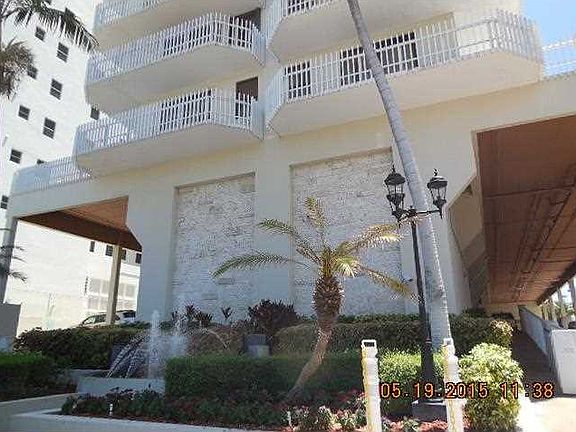 5th image of 6061 Collins Ave APT 7E