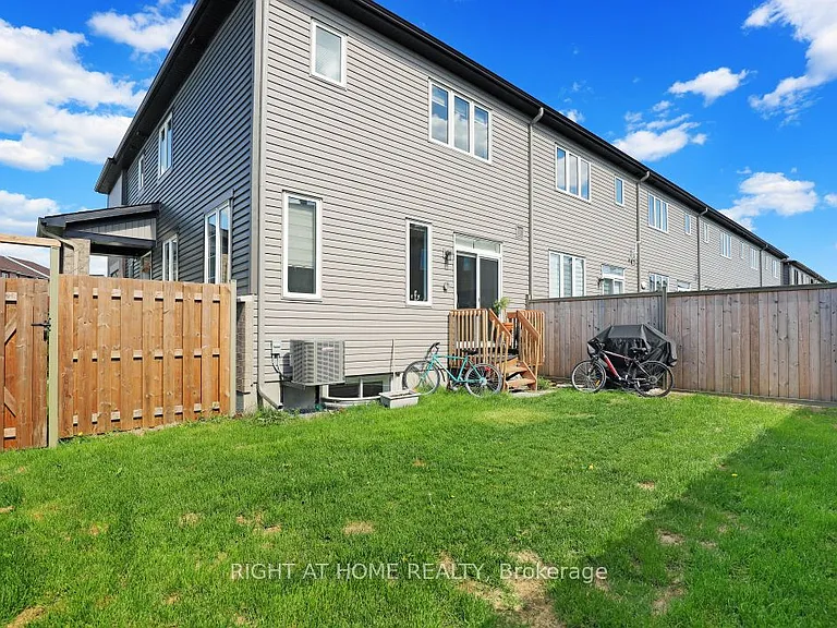 900 Serrano St — Photo 34