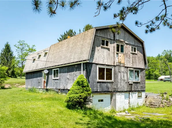 4731 National Pike, Markleysburg, PA 15459