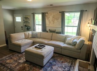 689 Pine Barren Rd, Pooler, GA 31322