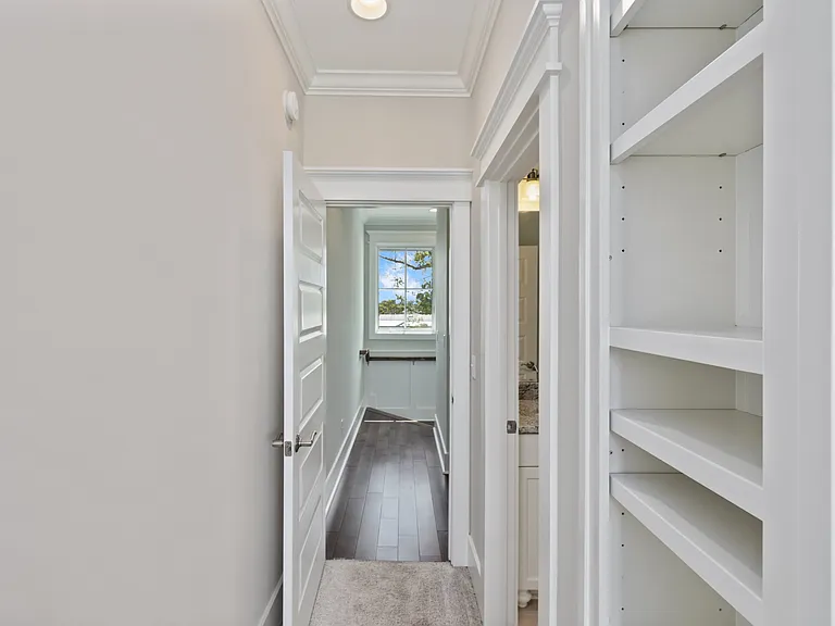 1710 Tearthumb Ct — Photo 21