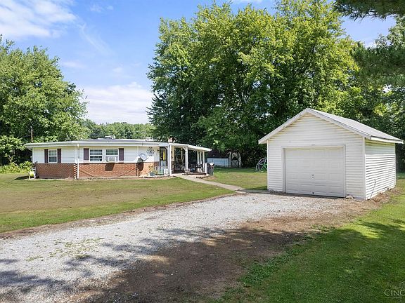 2nd image of 30 Amberly Dr