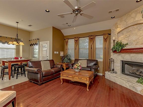 5th image of 8109 Mountain Cedar Dr