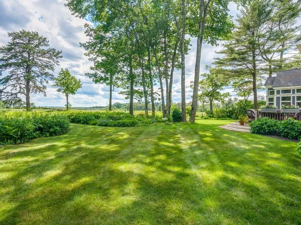 180 Western Avenue, Kennebunk, ME 04043