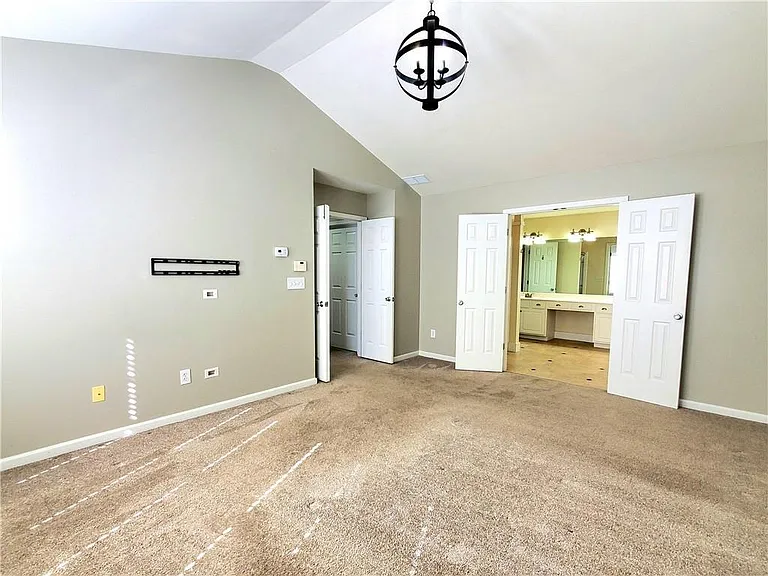 5260 W Price Rd — Photo 15