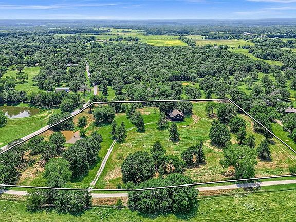 2nd image of 757 Private Road 192