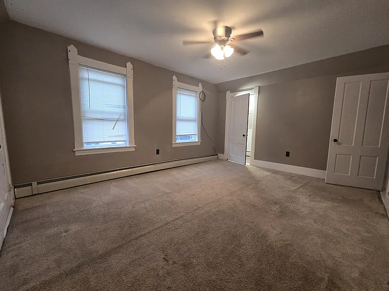 154 Oak St #2 — Photo 11