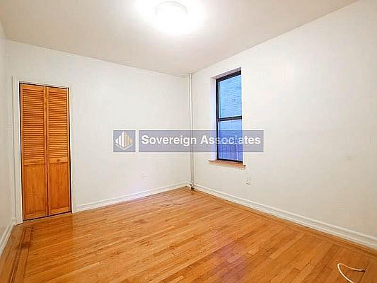 5th image of 79 Haven Ave APT 14