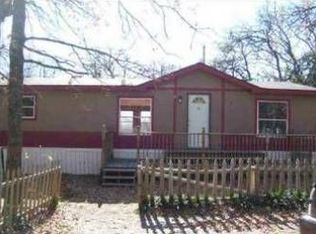 1616 Mockingbird Ln, Azle, TX 76020