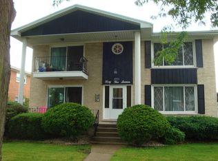 4516 Elm Ave APT 2N, Brookfield, IL 60513