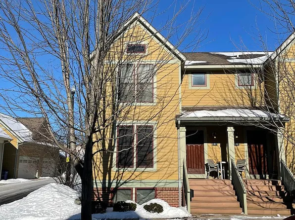 911 Blodgett St SE, Grand Rapids, MI 49506