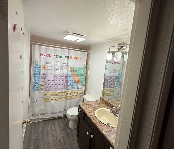8851 Granville St #3 — Photo 5
