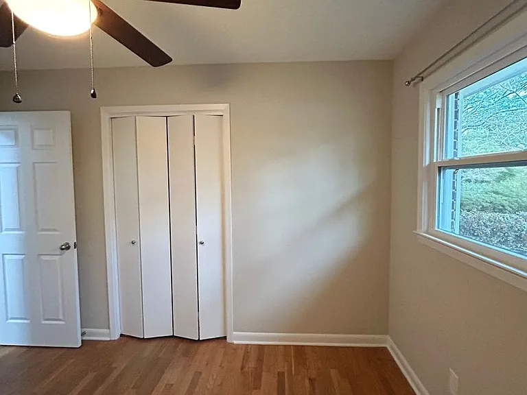 408 Lynette Dr — Photo 29