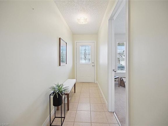 5th image of 51 Anna St
