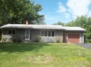 701 Summit Ln, Mora, MN 55051