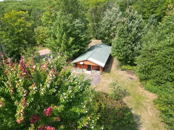 26420 Valhalla Ln, Washburn, WI 54891