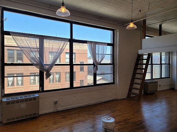 2nd image of 9 White St #409