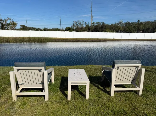 1014 46th Ave E, Bradenton, FL 34203