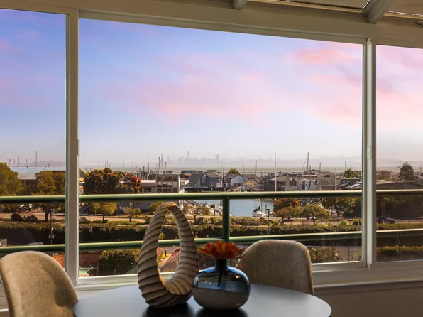 1200 Brickyard Way APT 306, Richmond, CA 94801