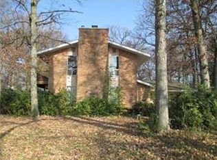 622 Adrienne Ln, Ann Arbor, MI 48103