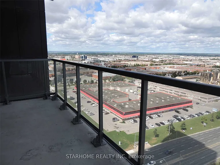 7895 Jane St #2015 — Photo 6
