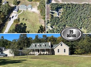 24401 Florida Rd, Ashley, IL 62808