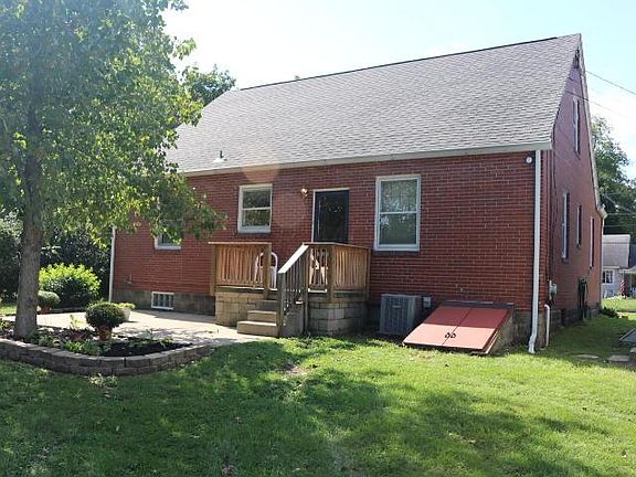 3rd image of 102 Ringold St