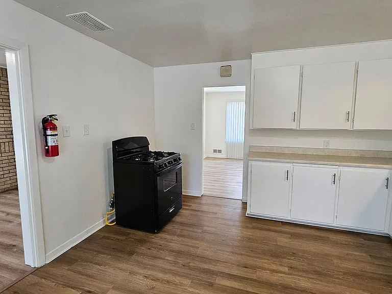 4600 Mountain Rd NE — Photo 12